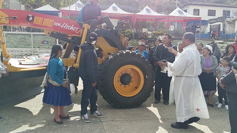 Recepción de motoniveladora